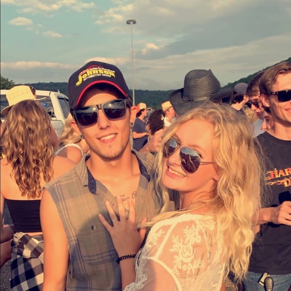 Meet your Posher, Gracie - Picture 1 of 1